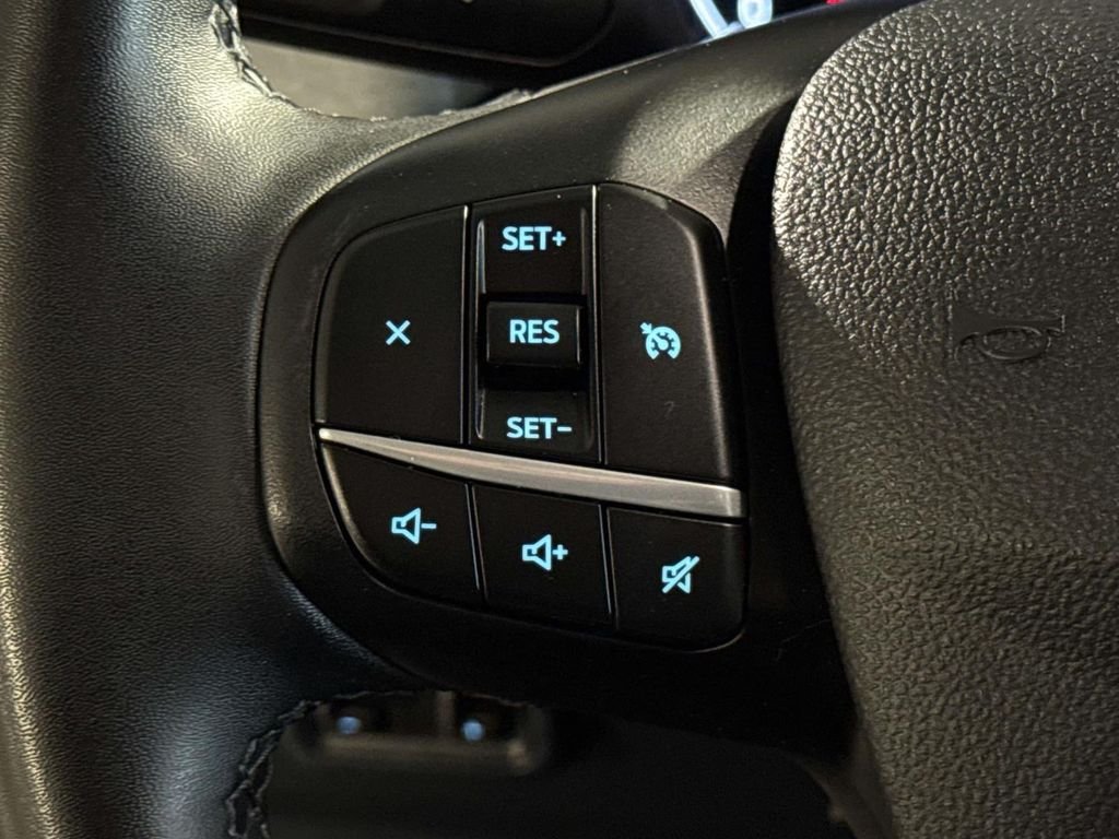 Used 2023 Blue Ford XLT image 23