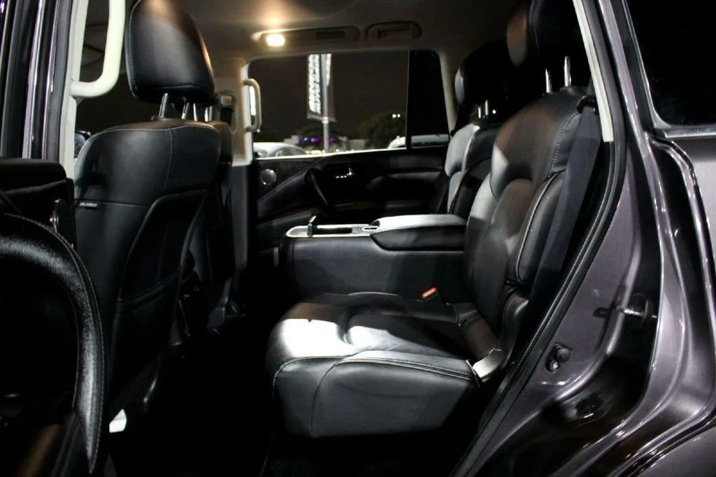 Used 2024 Gray INFINITI LUXE image 27