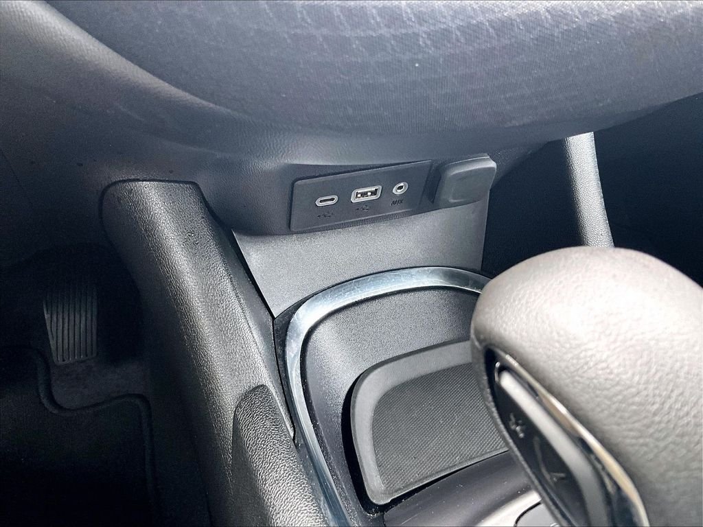 Used 2024 Red Chevrolet LT image 27