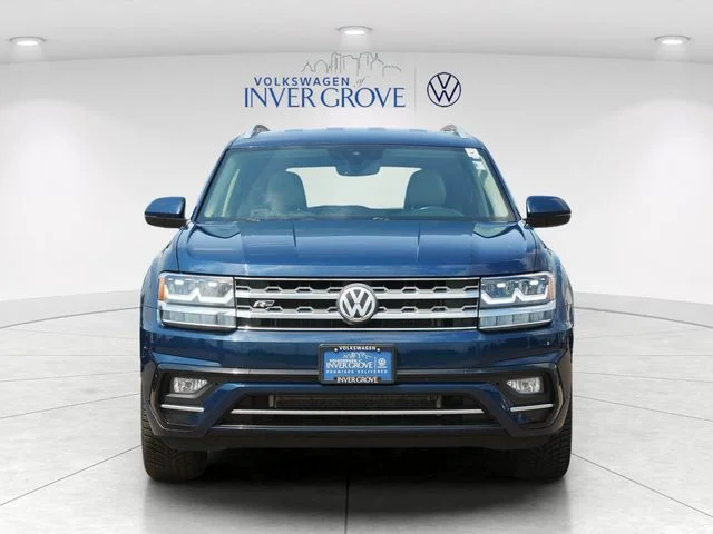 Used 2018 Volkswagen Atlas SE w/Tech with VIN 1V2PR2CA2JC587191 for sale in Inver Grove Heights, Minnesota