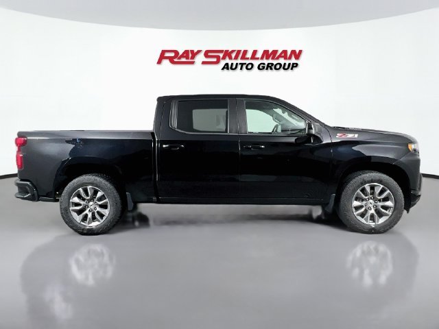 Used 2021 Black Chevrolet RST image 8