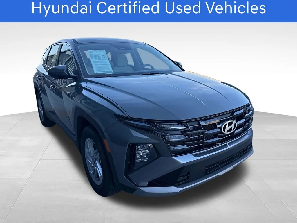 Certified Pre-Owned 2025 Hyundai Tucson SE