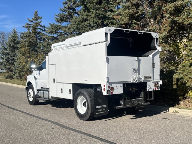 New 2025 Oxford White Ford CHIPPER BODY image 20