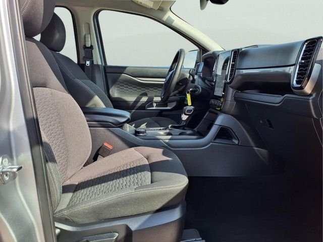Used 2024 Silver Ford XLT image 14