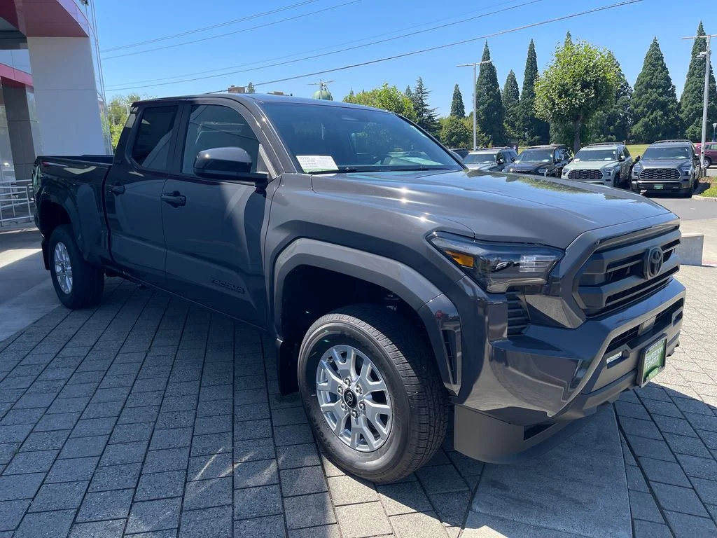 New 2026 Underground Toyota SR5 image 7