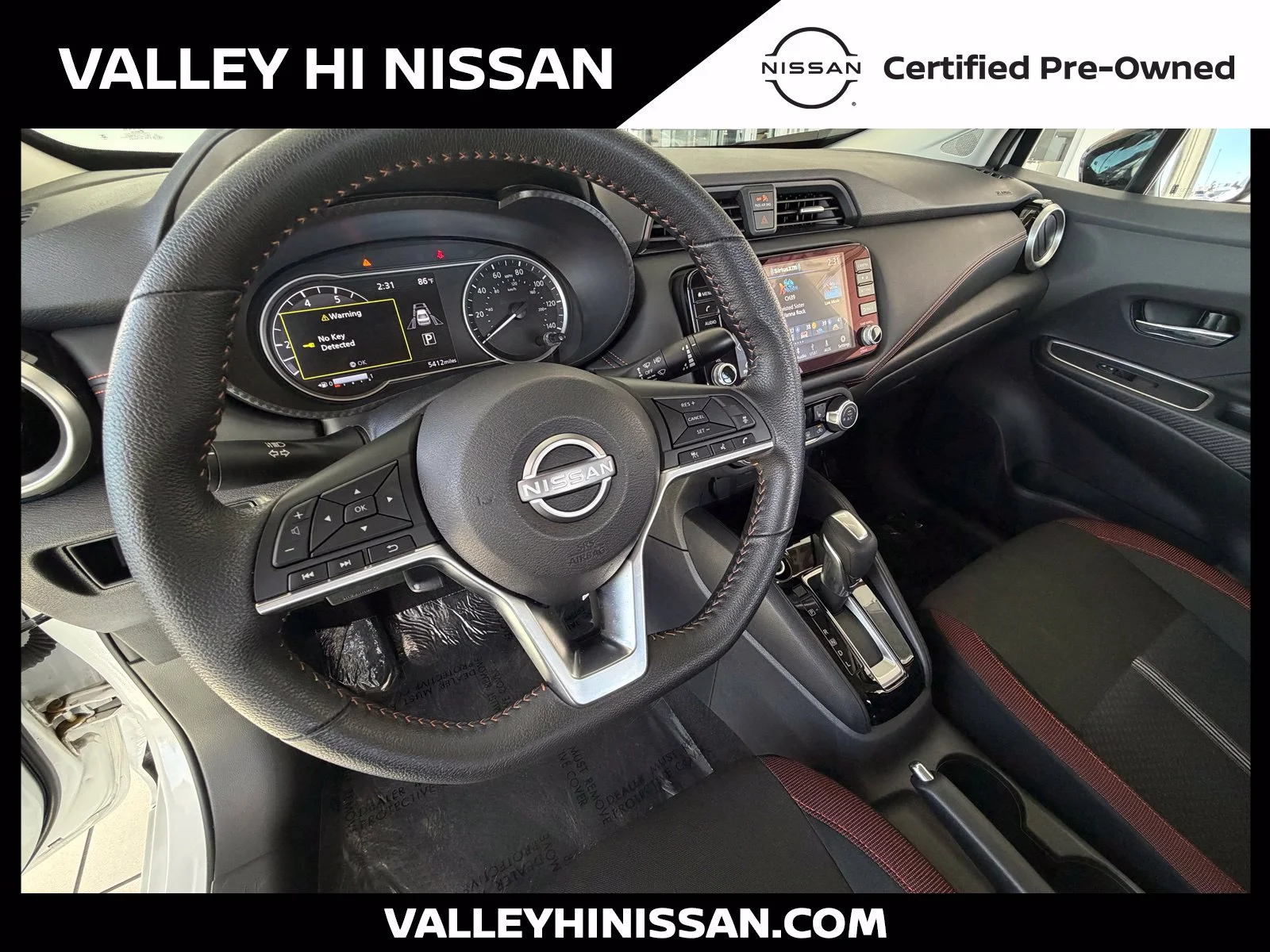 2025 Nissan Versa Sedan SR - Photo 15