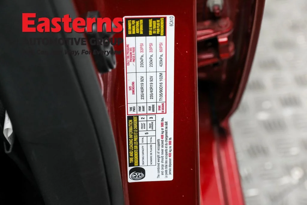 Used 2023 Red Nissan 2.5 SR image 33