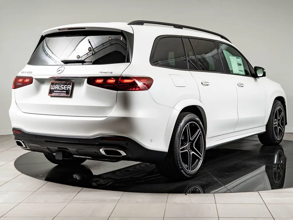 New 2026 Moonlight White Mercedes-Benz GLS 450 image 10