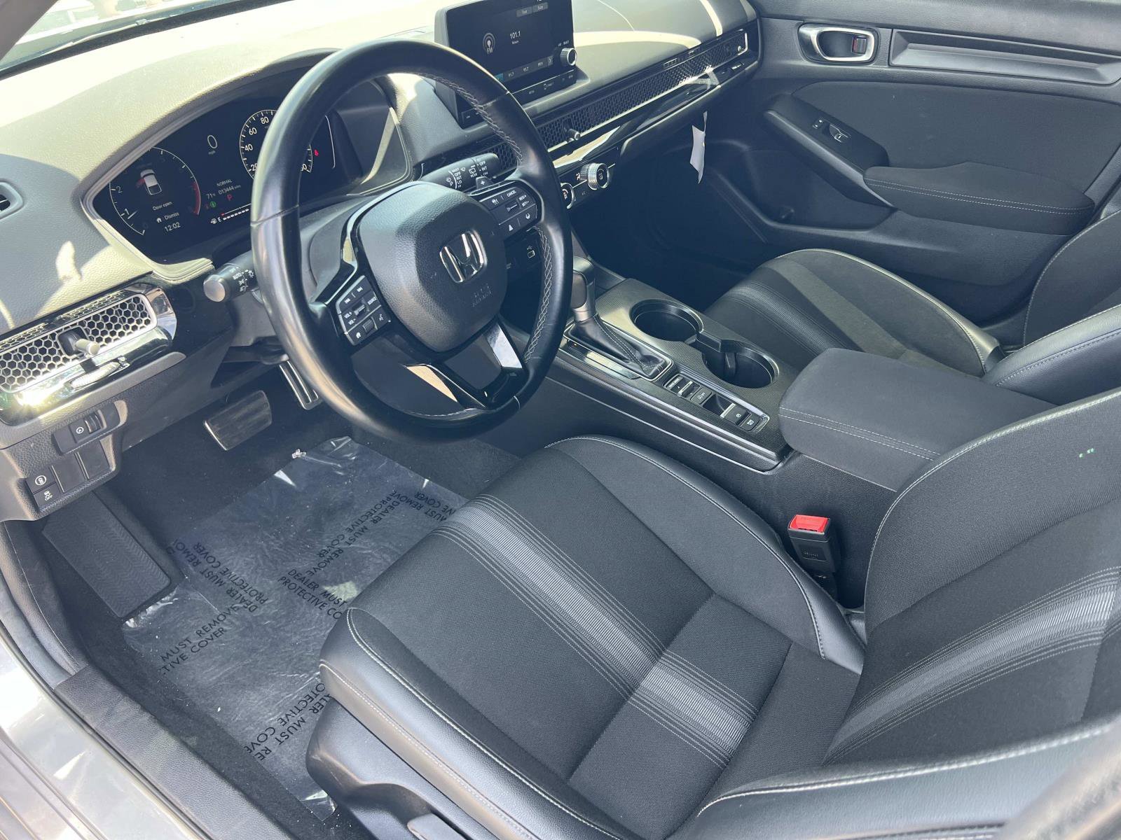 2024 Honda Civic Hatchback Sport - Photo 34