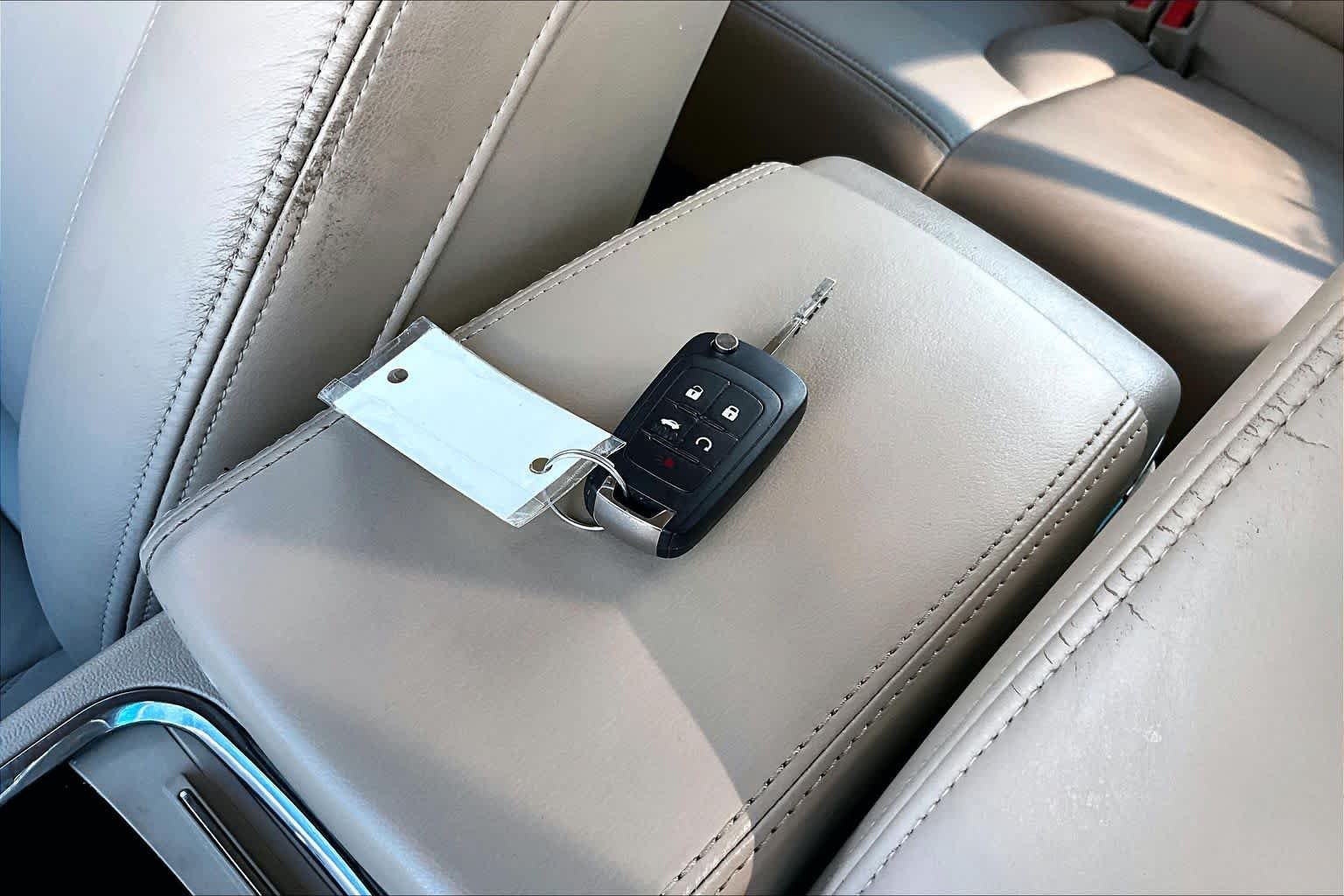 Used 2013 White Diamond Tricoat Buick Leather image 14