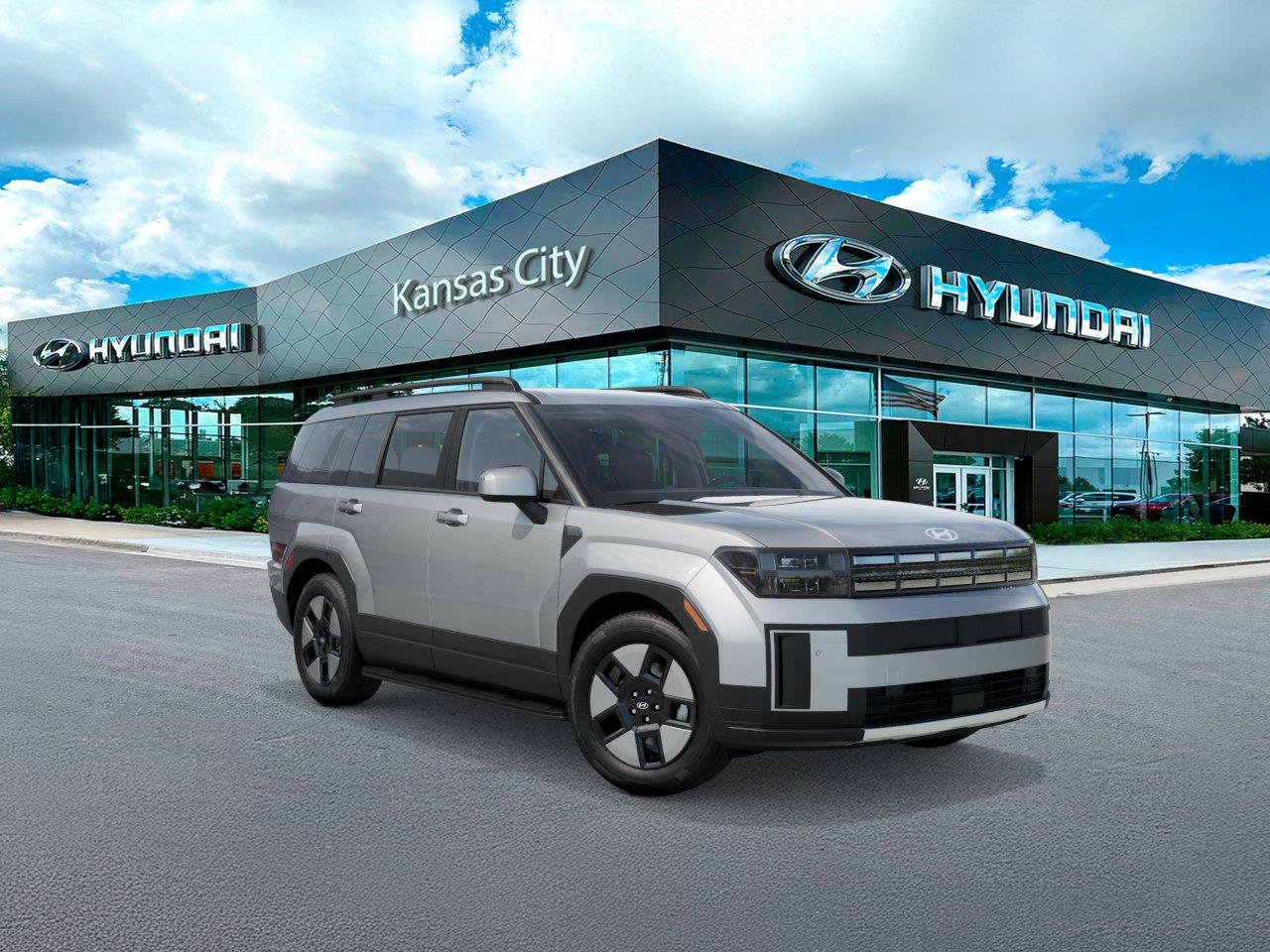 New 2026 Shimmering Silver Hyundai SEL image 2
