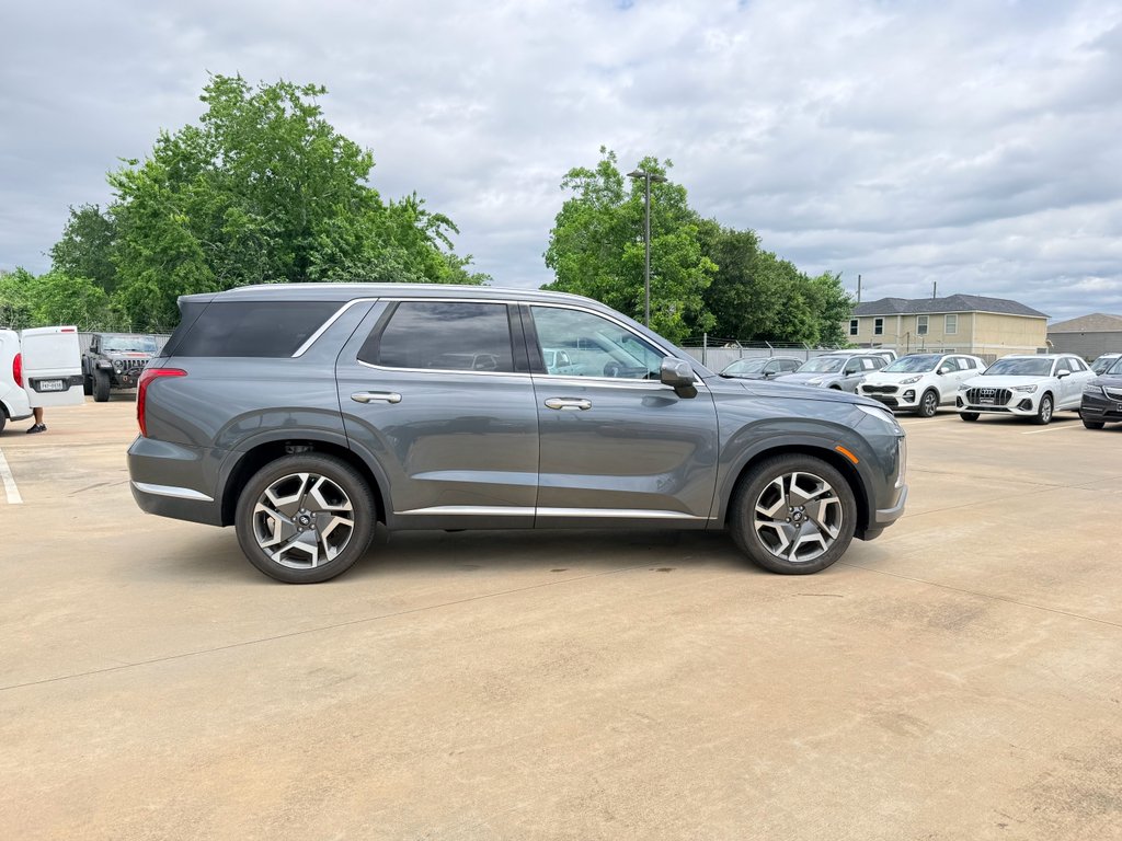 Used 2023 Steel Graphite Hyundai Limited image 4