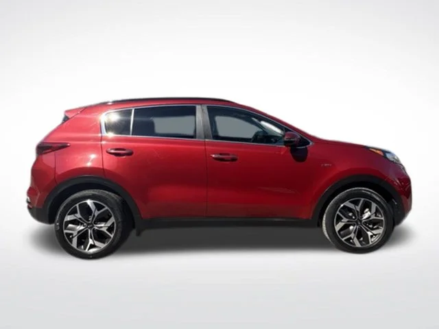 Used 2021 Red Kia EX image 10