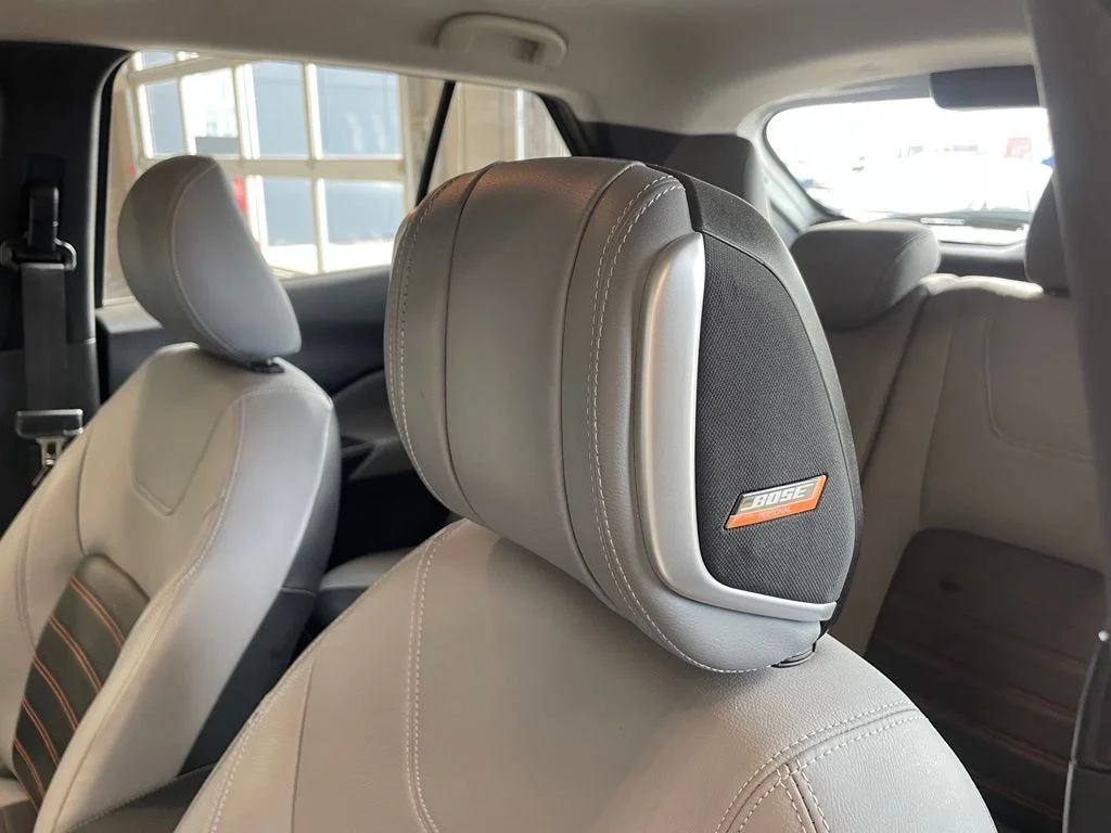 Certified Used 2024 White Nissan SR image 10