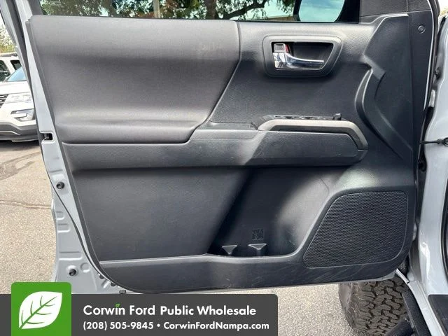Used 2019  Toyota TRD Off-Road image 14