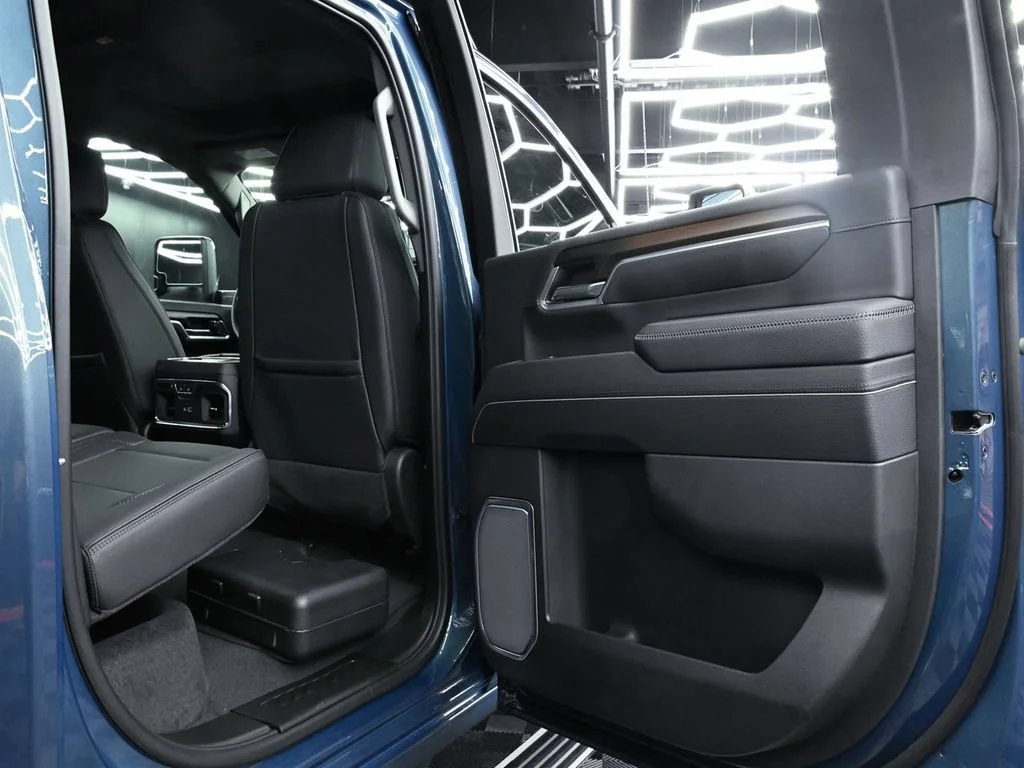 2026 GMC Sierra 2500HD Denali - Photo 17