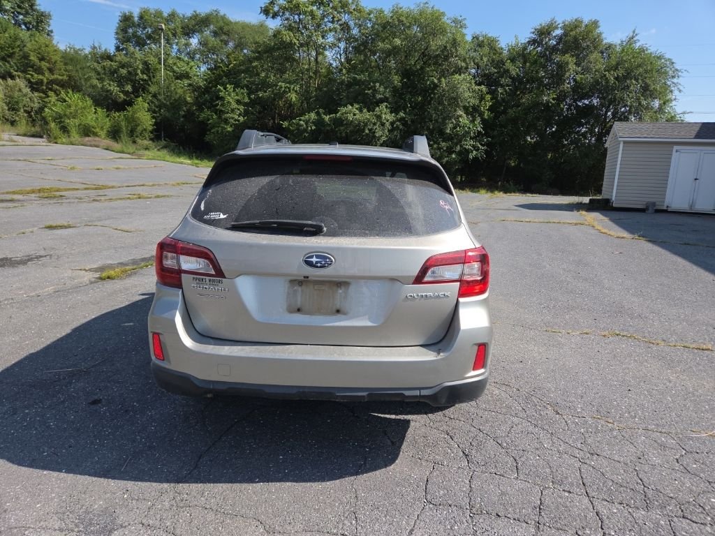 Used 2015 Gray Subaru 2.5i Premium image 6