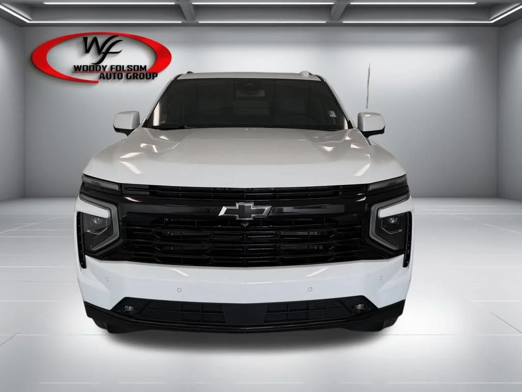 New 2026 Summit White Chevrolet RST image 2