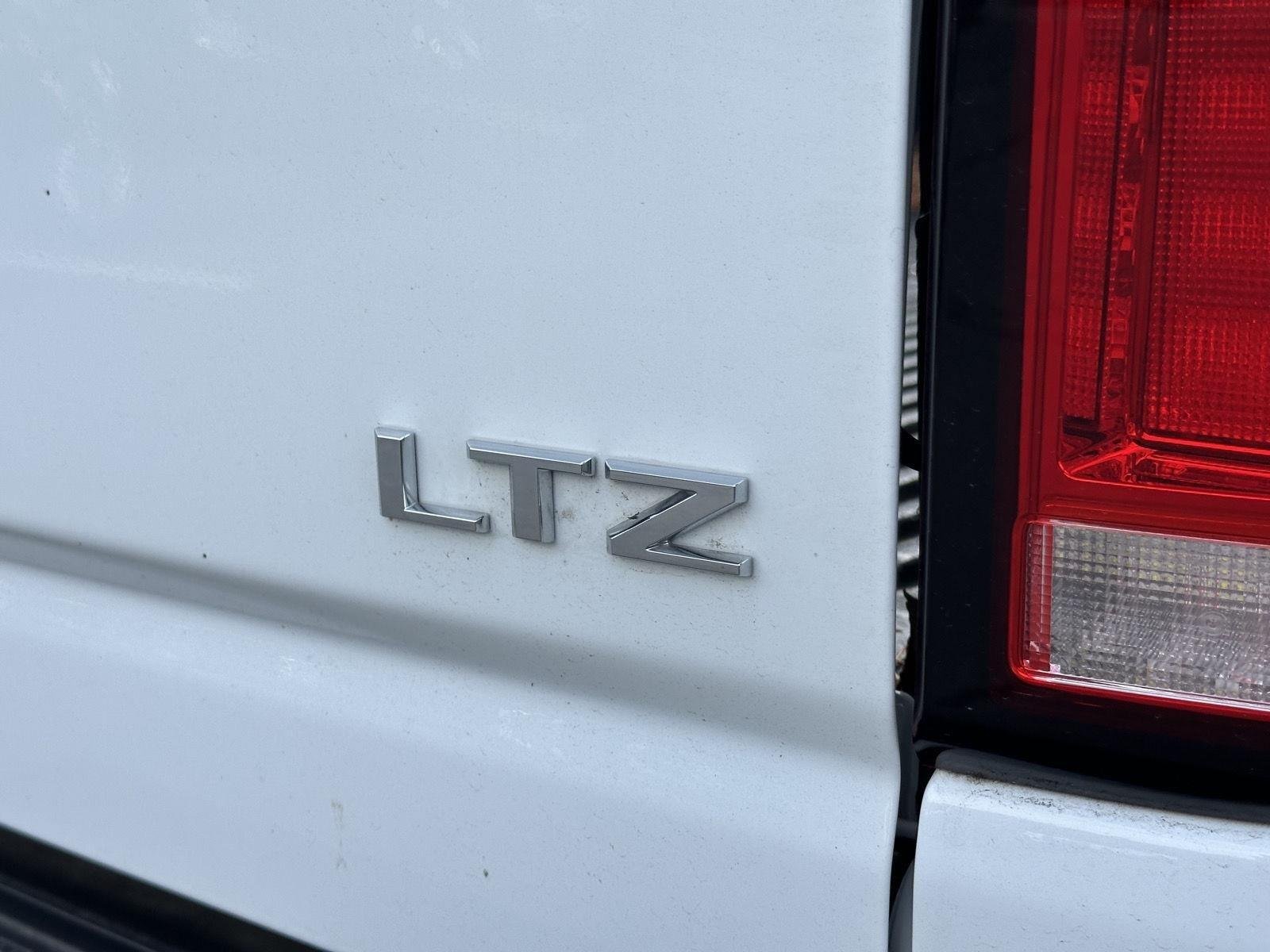 Used 2026 Summit White Chevrolet LTZ image 10