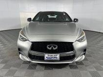Used 2018 Blade Silver INFINITI Sport image 13