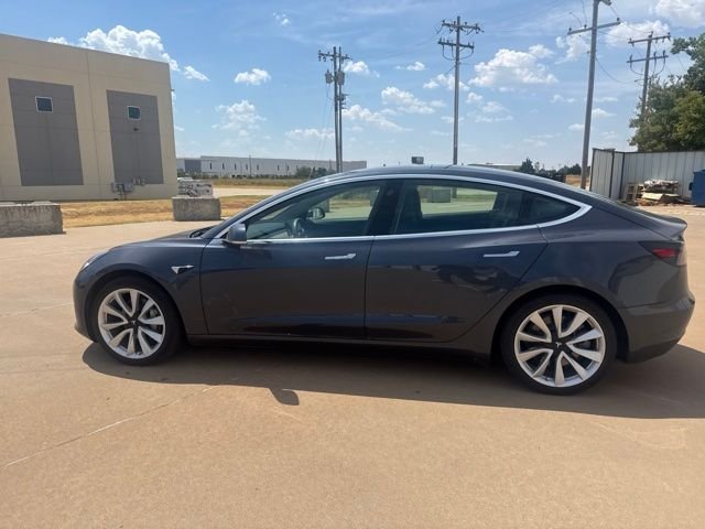 Used 2020 Gray Tesla Long Range image 8