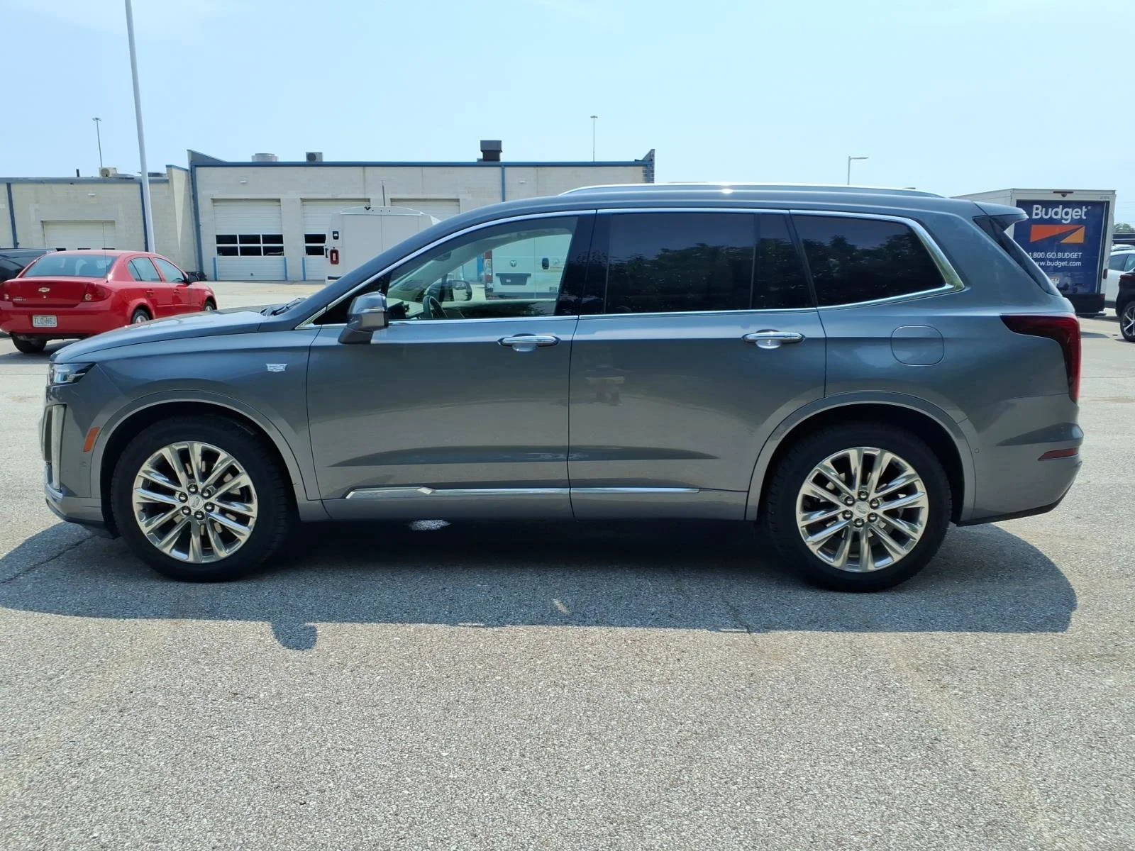 Used 2021 Satin Steel Metallic Cadillac Premium Luxury image 4