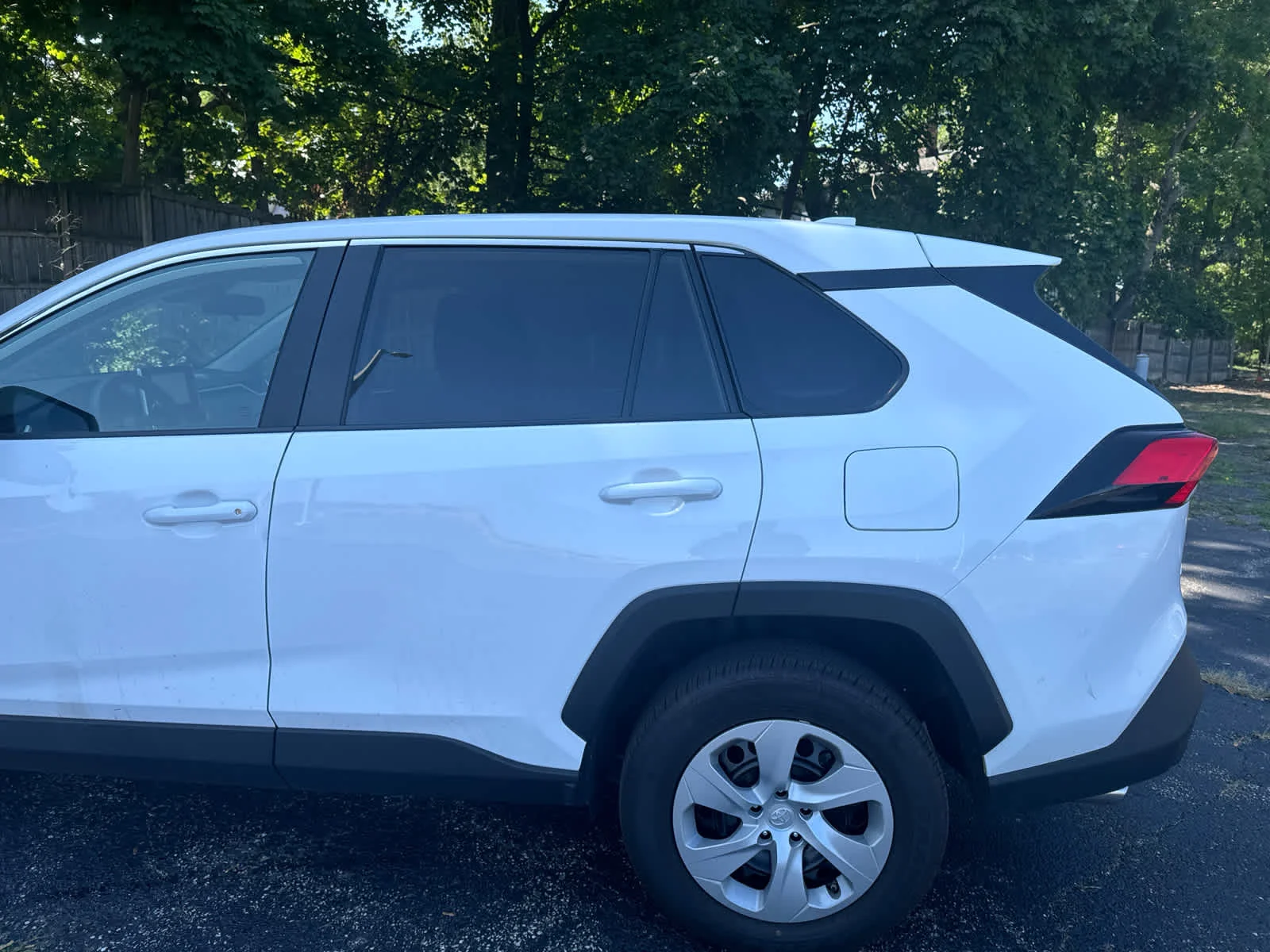 Used 2025 Ice Cap Toyota LE image 3