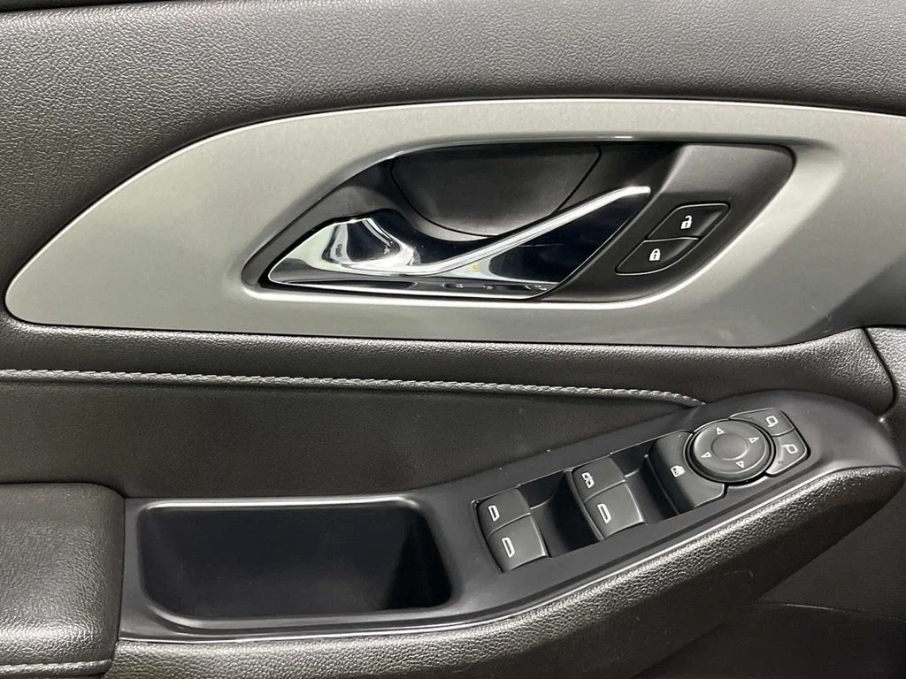 2022 Chevrolet Traverse 1LT - Photo 17