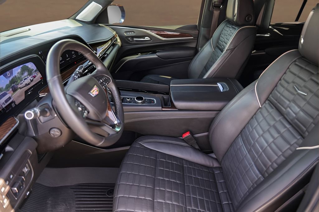 Certified Used 2023 Black Raven Cadillac Sport Platinum image 9