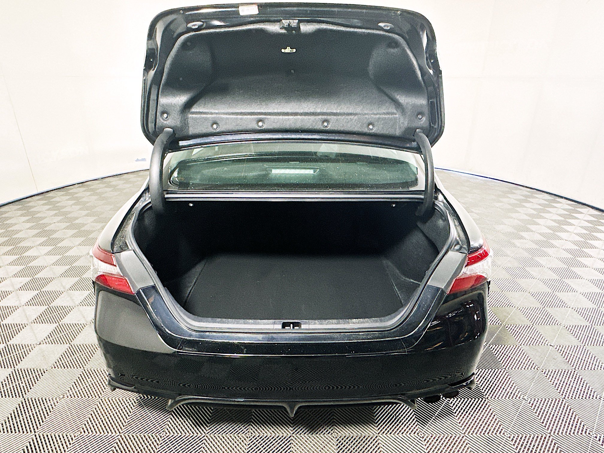 Used 2023 Midnight Black Metallic Toyota SE image 30