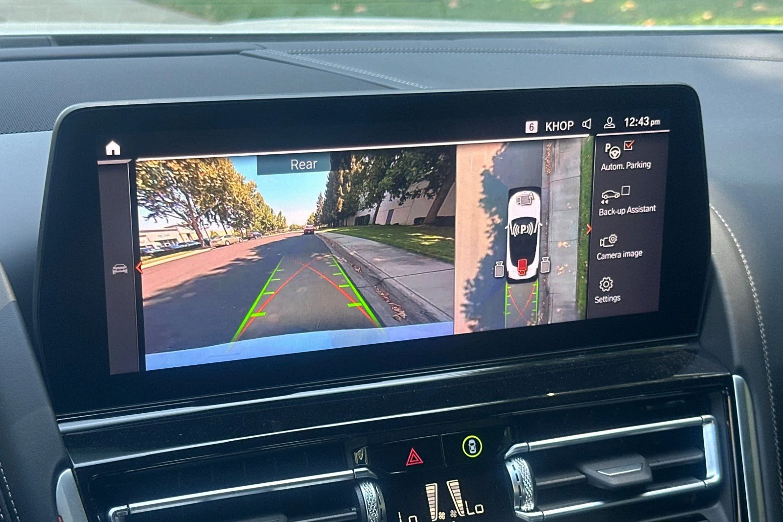 2026 BMW 8 Series 840i - Photo 15