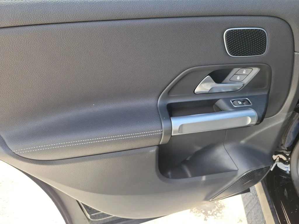 Used 2023 Black Mercedes-Benz 300 image 20