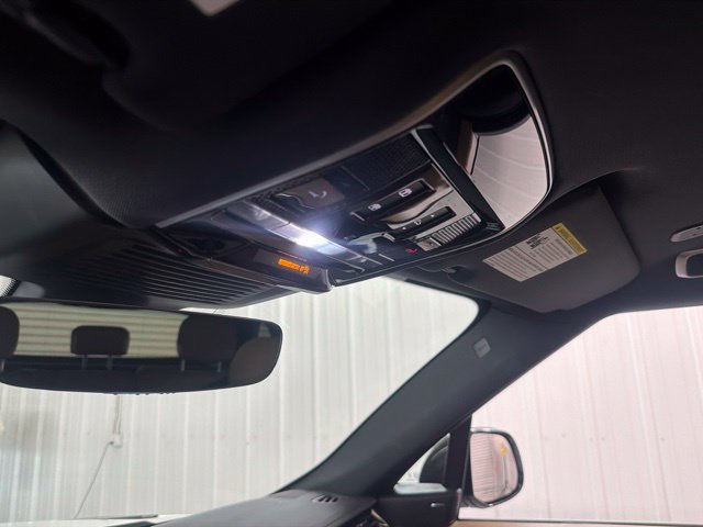 Certified Used 2024 Fuji White Land Rover SE image 36