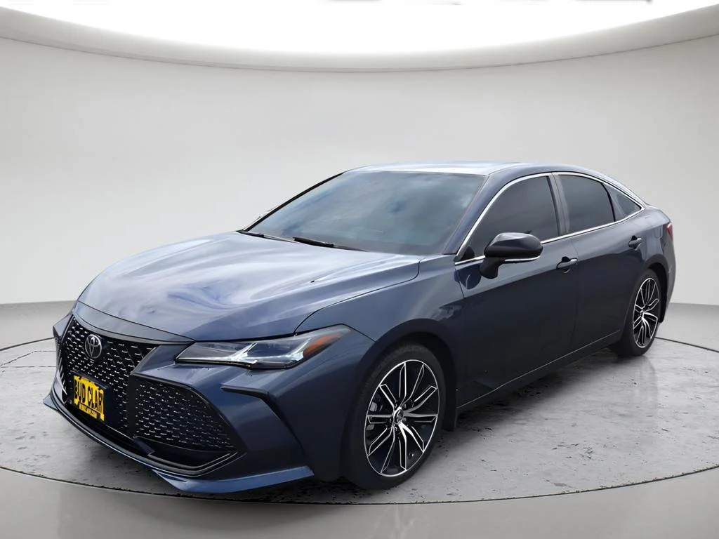 Used 2019 Blue Toyota XLE image 1