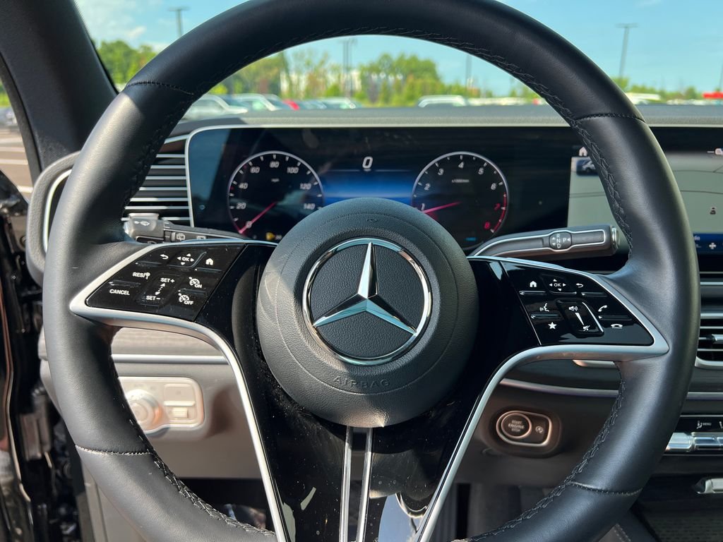 Certified Used 2025 Black Mercedes-Benz GLE 350 image 19