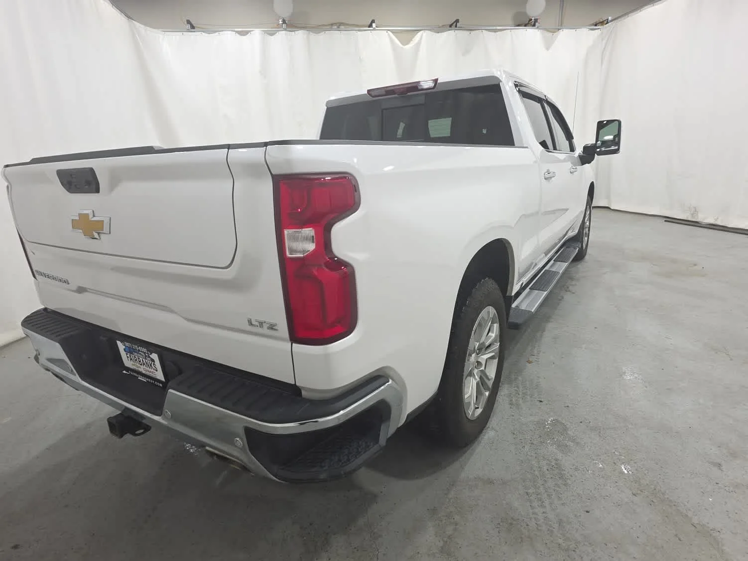 Used 2024 Iridescent Pearl Tricoat Chevrolet LTZ image 6