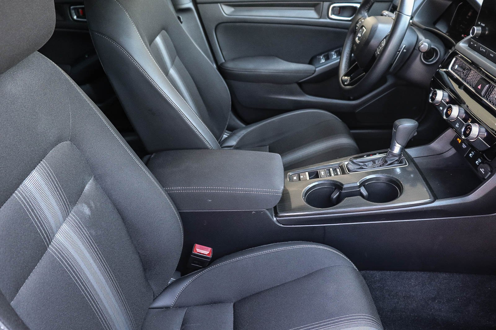 2025 Honda Civic Sport - Photo 52