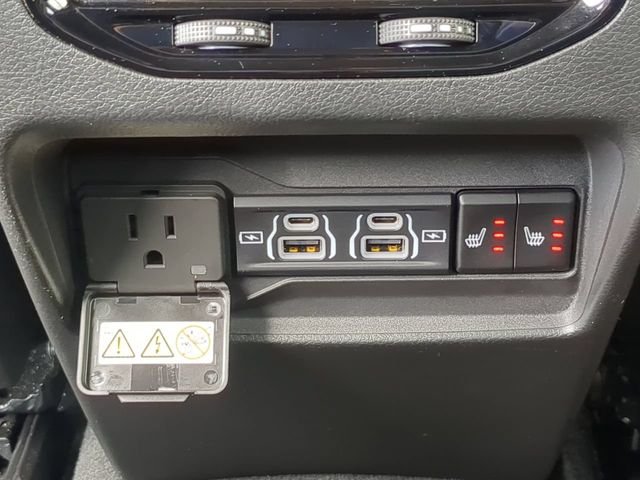 Certified Used 2025 White Jeep Limited image 17