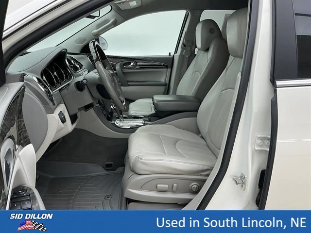 Used 2013 White Diamond Tricoat Buick Leather image 17