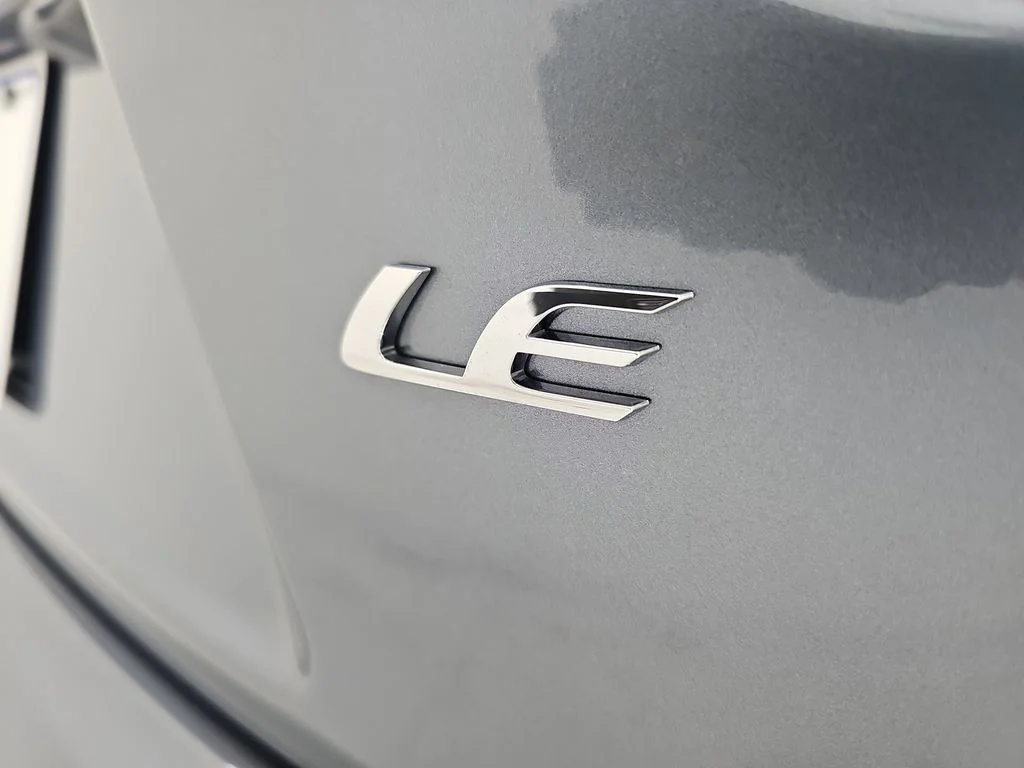 Used 2026  Toyota LE image 39