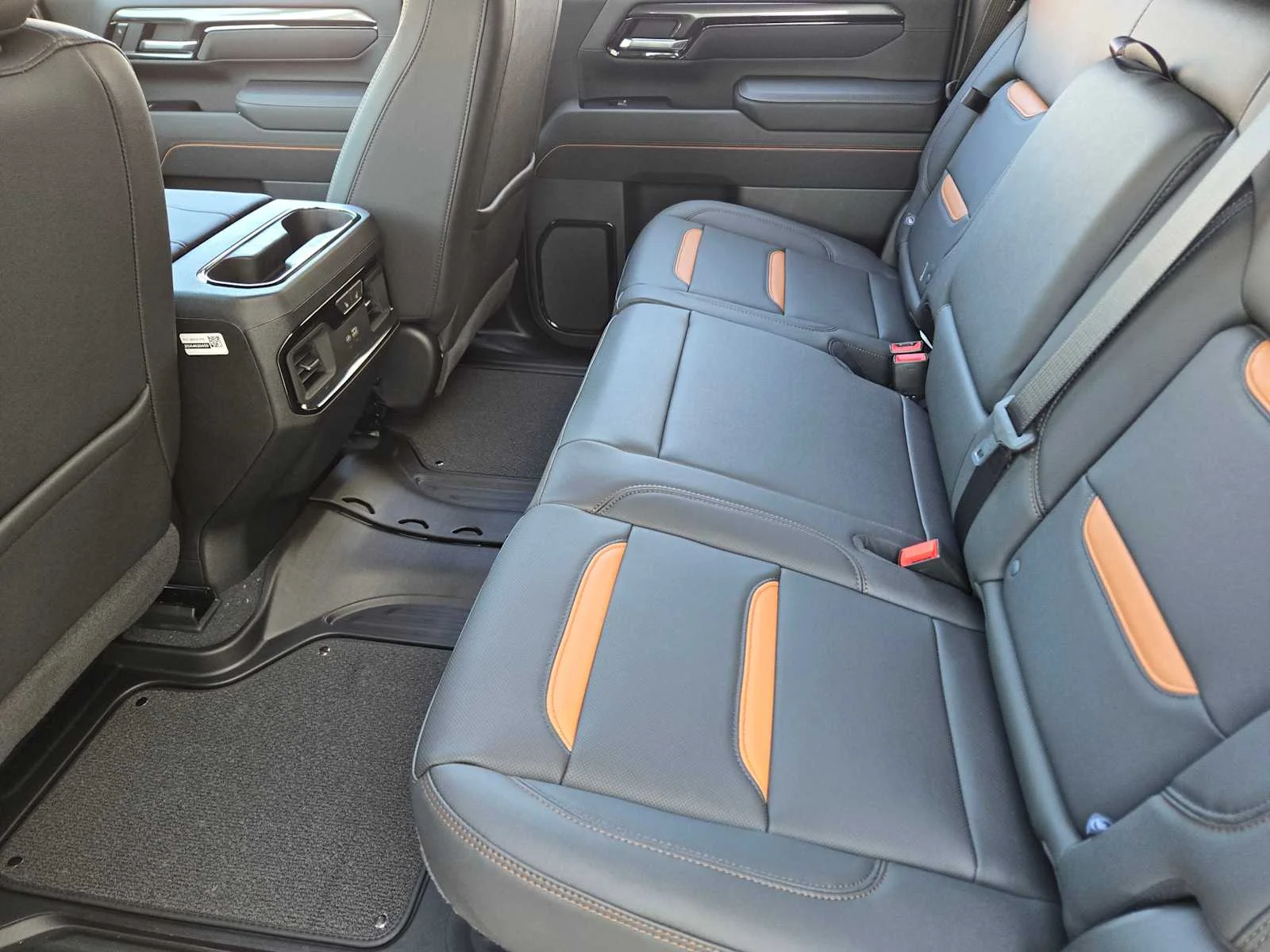 2026 GMC Sierra 2500HD AT4 - Photo 18