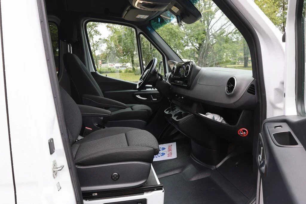 2024 Mercedes-Benz Sprinter Cargo Van Base - Photo 9