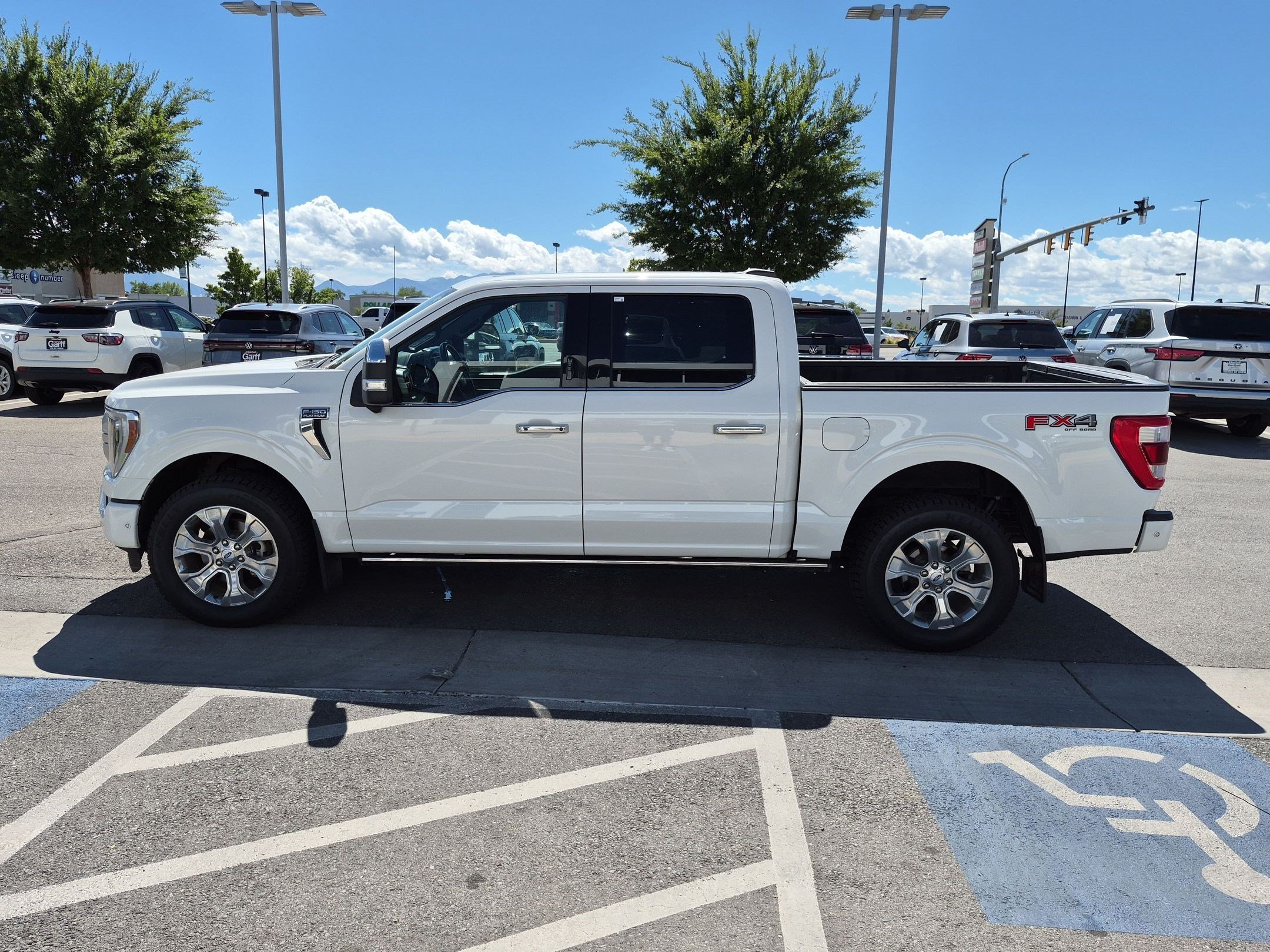 Used 2023 Star White Metallic Tri-Coat Ford Platinum image 7