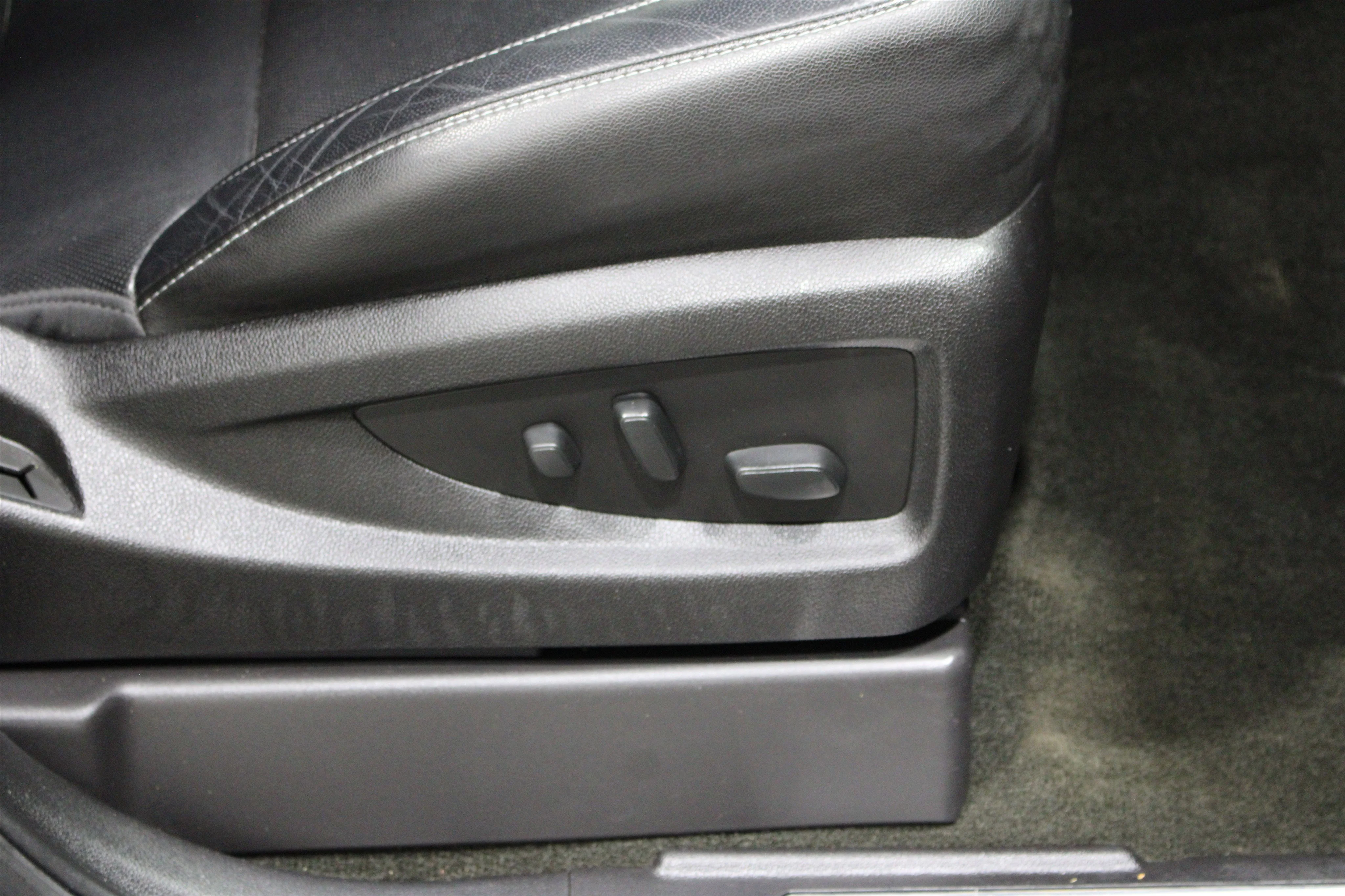 2017 GMC Yukon SLT - Photo 31