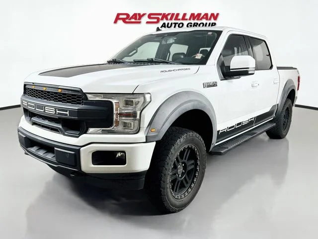 Used 2020 White Ford Lariat image 3