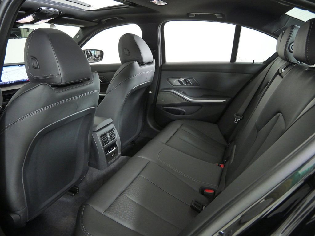 New 2026 Black Sapphire Metallic BMW 330i xDrive image 30
