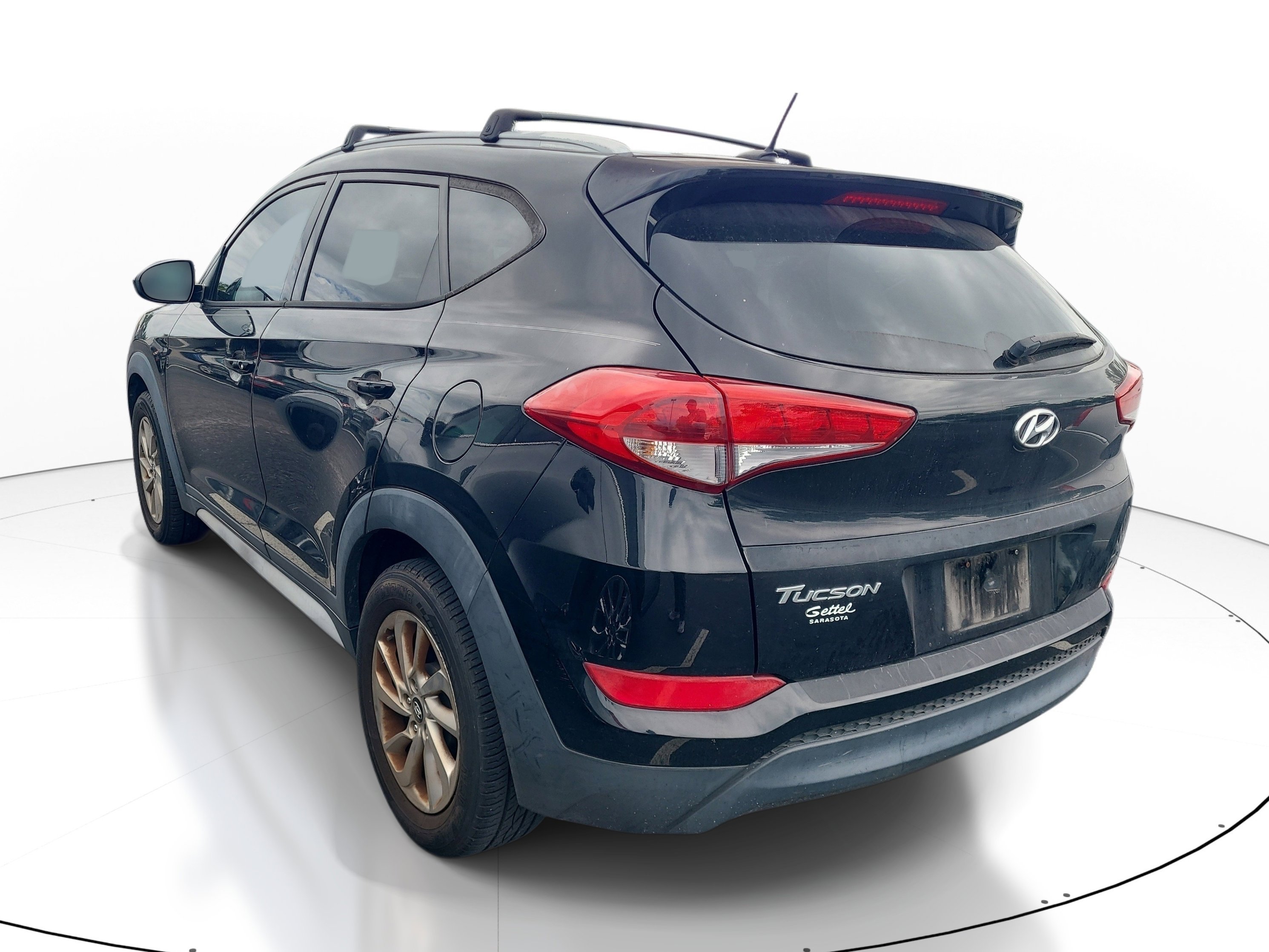 Used 2017 Black Noir Pearl Hyundai SE image 5
