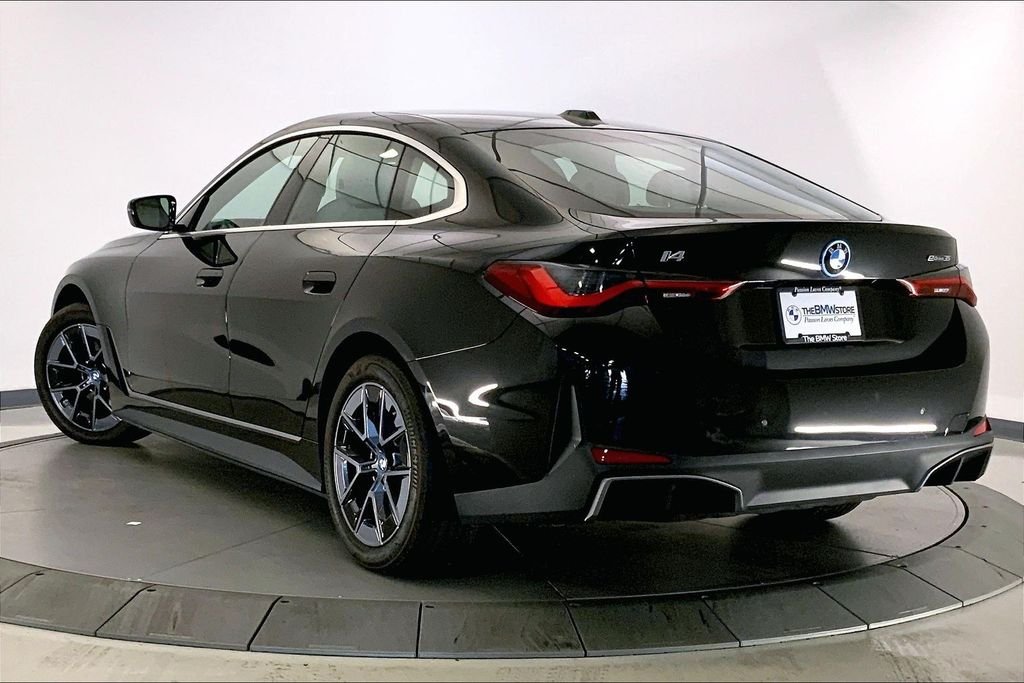 Certified Used 2023 Black Sapphire Metallic BMW  image 9