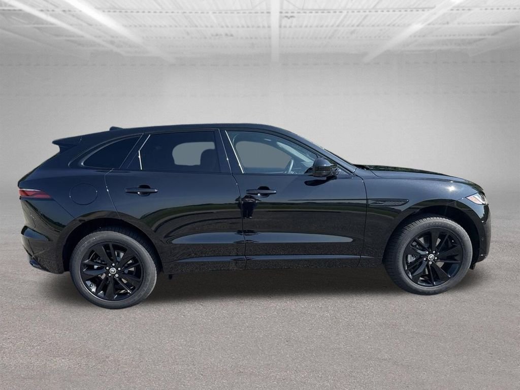 2026 Jaguar F-Pace R-Dynamic S - Photo 6