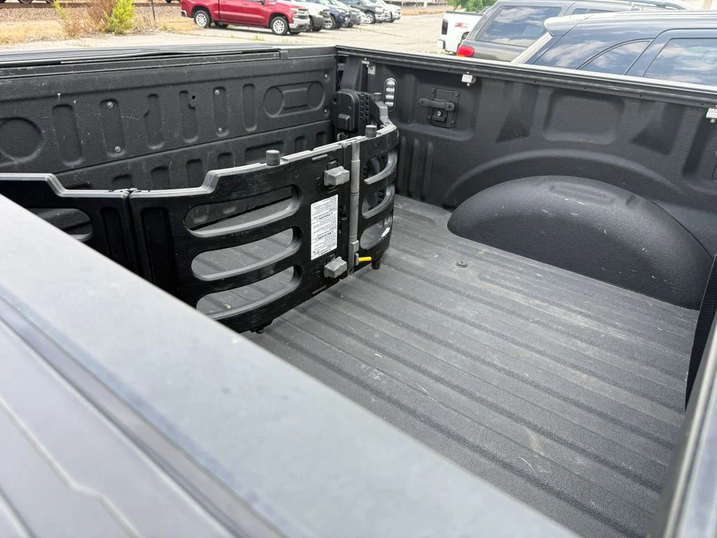 Used 2015 Black Ford Platinum image 13